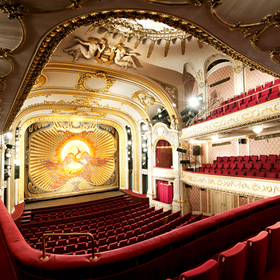 photo-34_280x280_crop_478b24840a