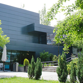 photo-41_280x280_crop_478b24840a