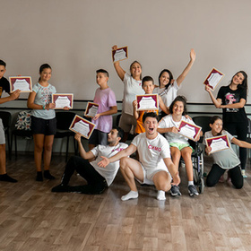 uchenici-se-potopiha_280x280_crop_478b24840a