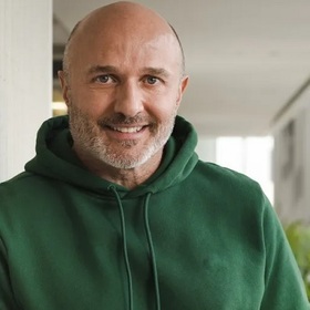 017_280x280_crop_478b24840a