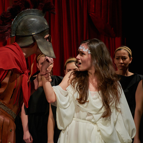 dsc-6048_280x280_crop_478b24840a