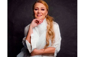 010-anna-pampulova-bnr_300x200_crop_478b24840a