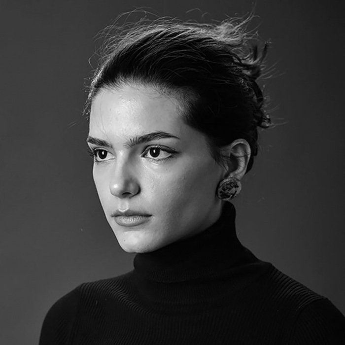 mina-stoicheva-teatarkazanlak-com_700x700_crop_478b24840a