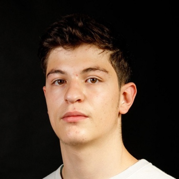 k-j-fb-teatralno-studio-artistik_700x700_crop_478b24840a