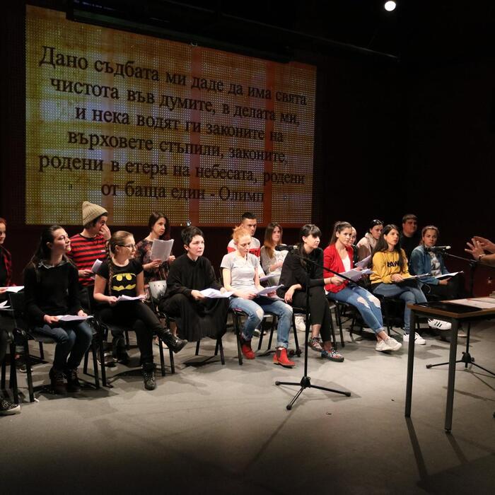 tekst-melos-zvuk_700x700_crop_478b24840a