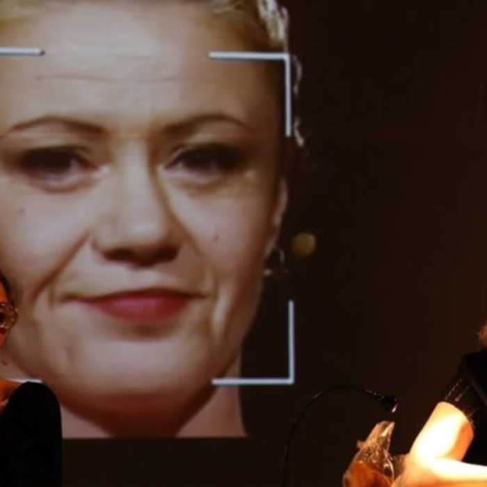 17-korica_700x700_crop_478b24840a