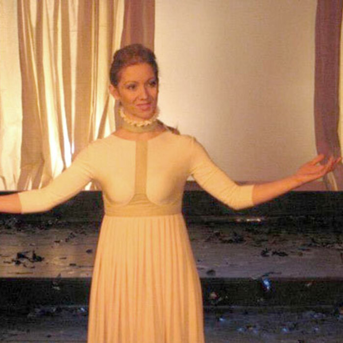 teatralna-aktrisa-uchastva_700x700_crop_478b24840a