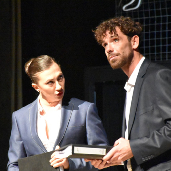 feniksut-na-mladata_700x700_crop_478b24840a