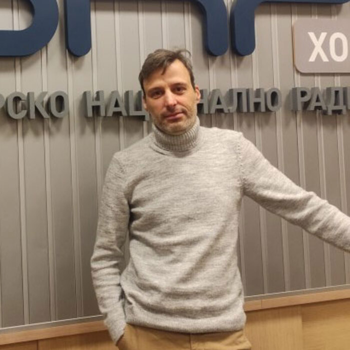 stefan-stoyanov-bnr_700x700_crop_478b24840a