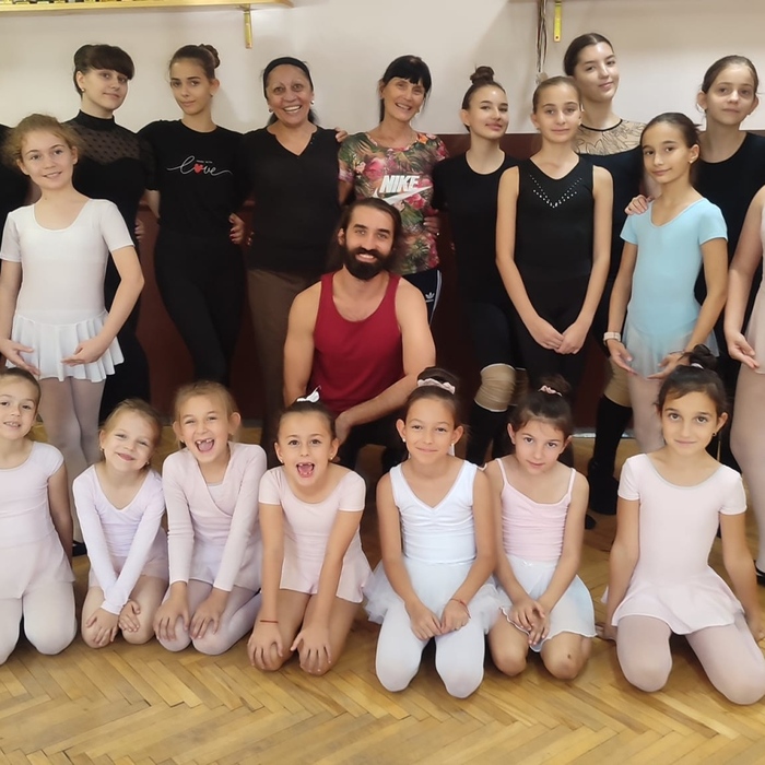 391716799-7107721805925070-6391833240757678116-n_700x700_crop_478b24840a