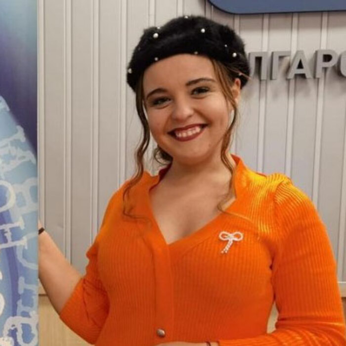 angelina-grozeva-bnr_700x700_crop_478b24840a