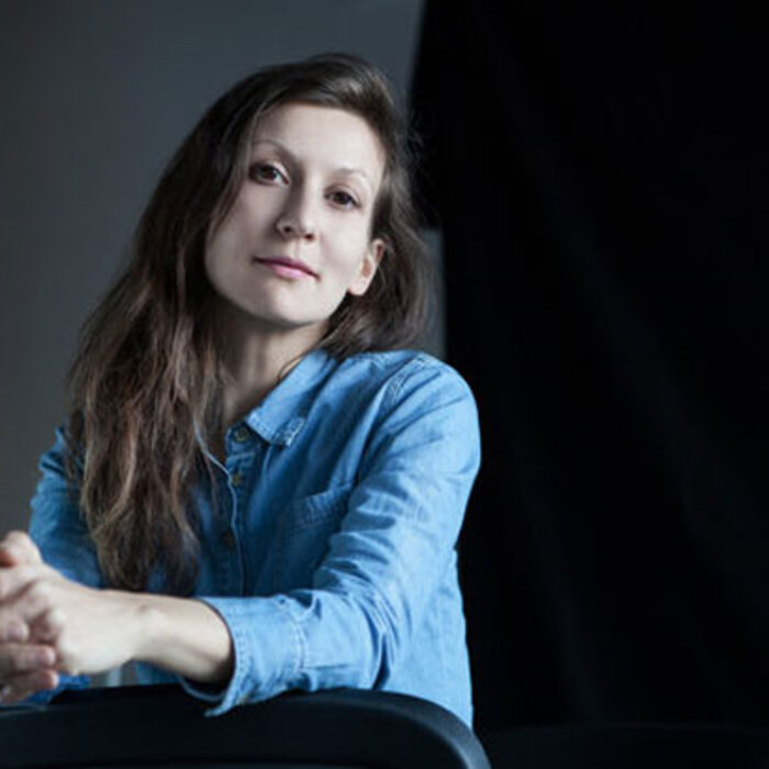 jana-pencheva-v-capital_700x700_crop_478b24840a