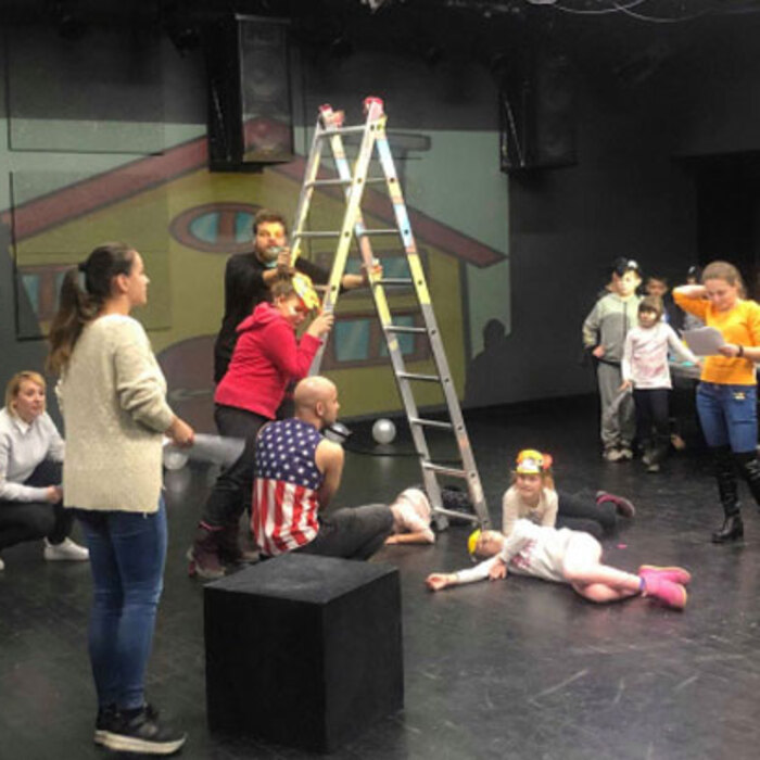 aktiori-stavat-uchiteli-novinite-bg_700x700_crop_478b24840a