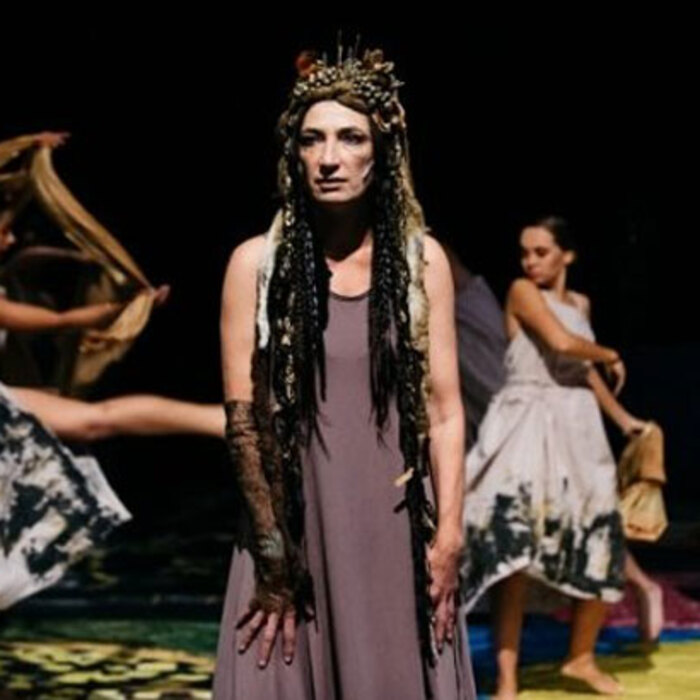 medeq-ploshtad-slaveikov_700x700_crop_478b24840a