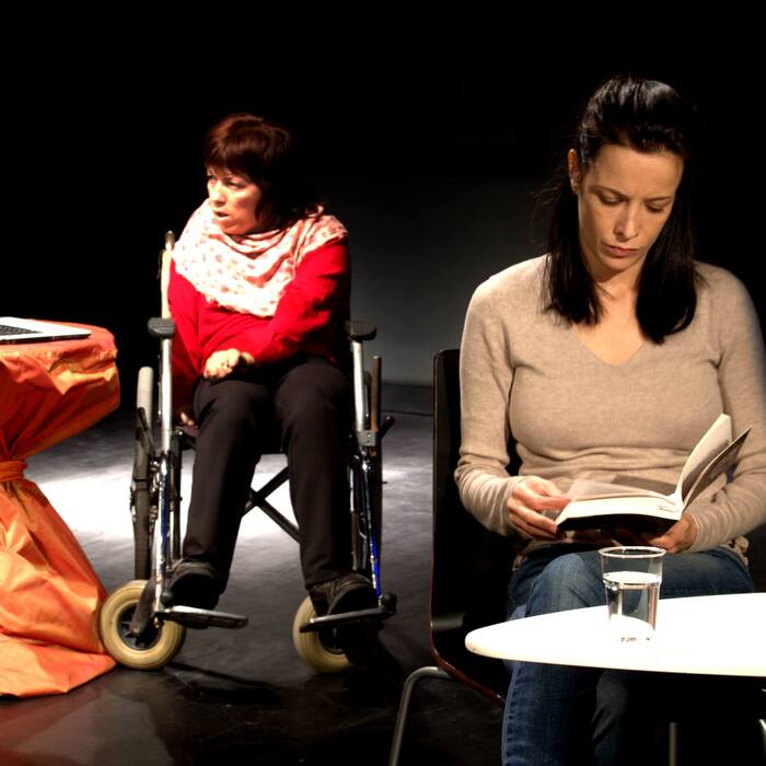 mj-2_700x700_crop_478b24840a