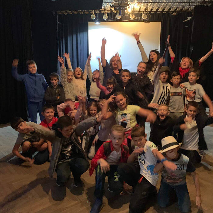 72672051-1135894973269254-3319751510669131776-n_700x700_crop_478b24840a