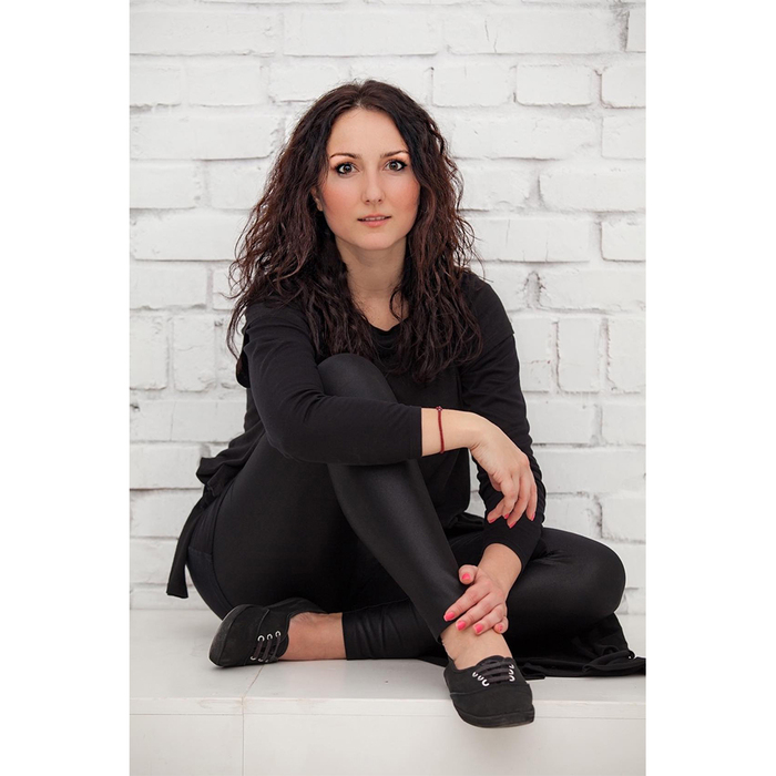 nella_700x700_crop_478b24840a