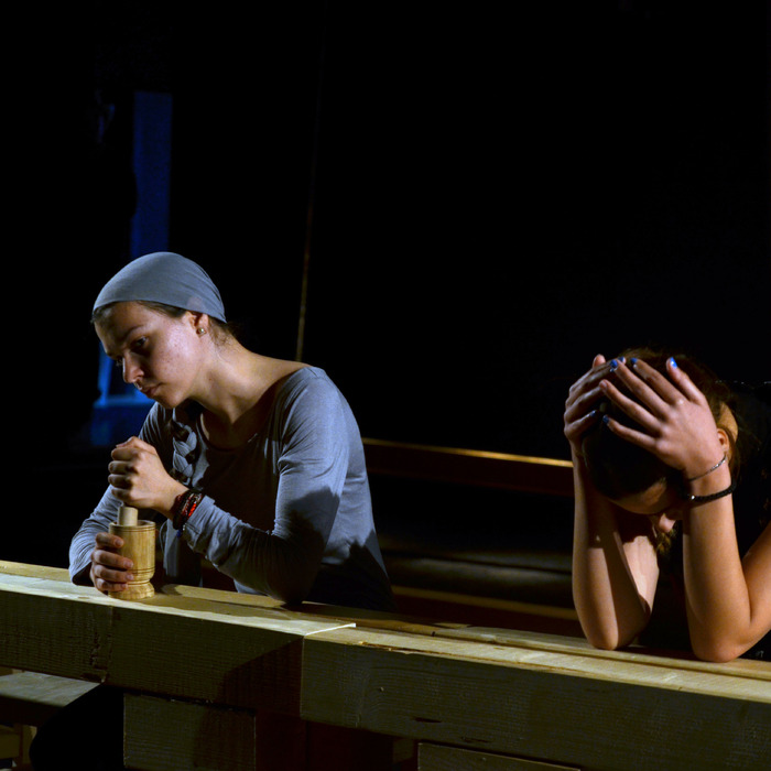 dsc-0145_700x700_crop_478b24840a